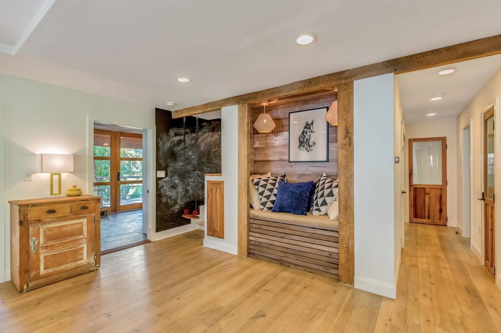 72 Ketewomoke Drive_10